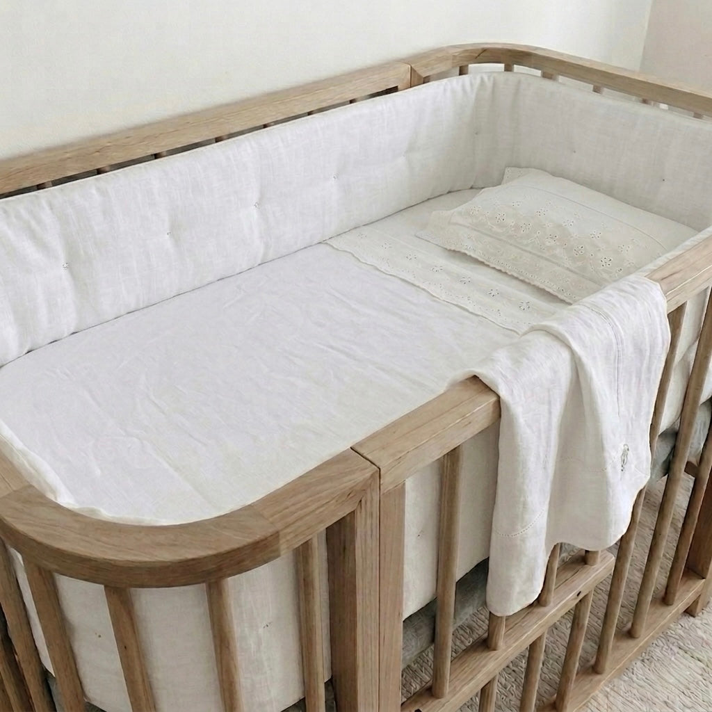 Protector de Cuna 120x60 Lino Blanco Acolchado - Bebé