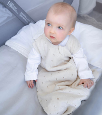 Saquito Para Bebes Punto Flor Blanco Invierno 0/6