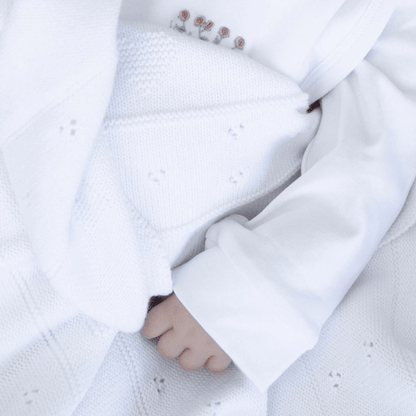 Manta Para Bebés Tejida Corazón Blanca